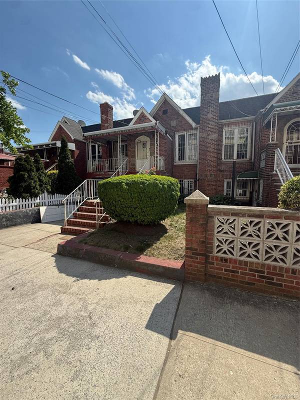 676 E 93rd ST, Brooklyn, NY 11236