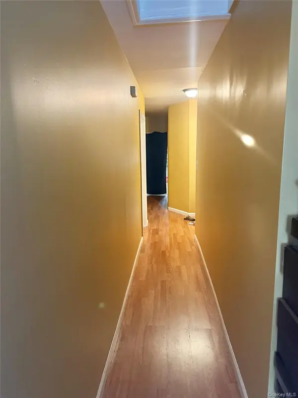 142 N 6th AVE, Mount Vernon, NY 10550