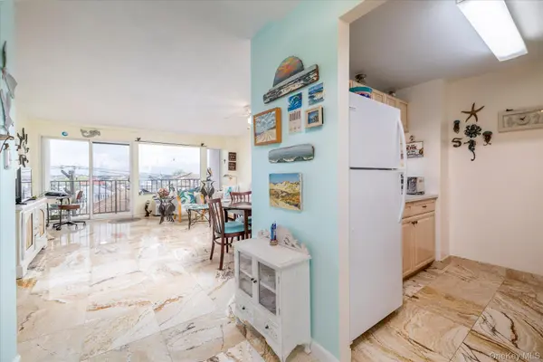 235 W Park AVE #306, Long Beach, NY 11561