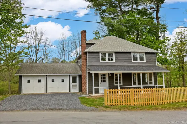 1 Lower Whitfield RD, Accord, NY 12404