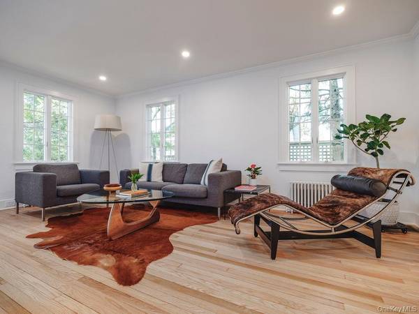 175 AKA 611 Maple ST, Greenport, NY 11944