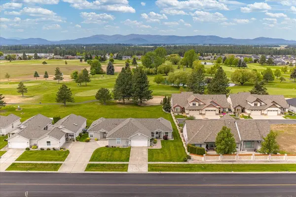 1013 N Country Club Dr #Unit B, Deer Park, WA 99006