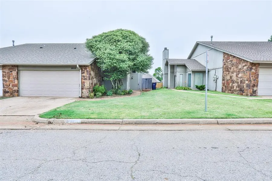 10119 Shadowridge DR, Oklahoma City, OK 73159