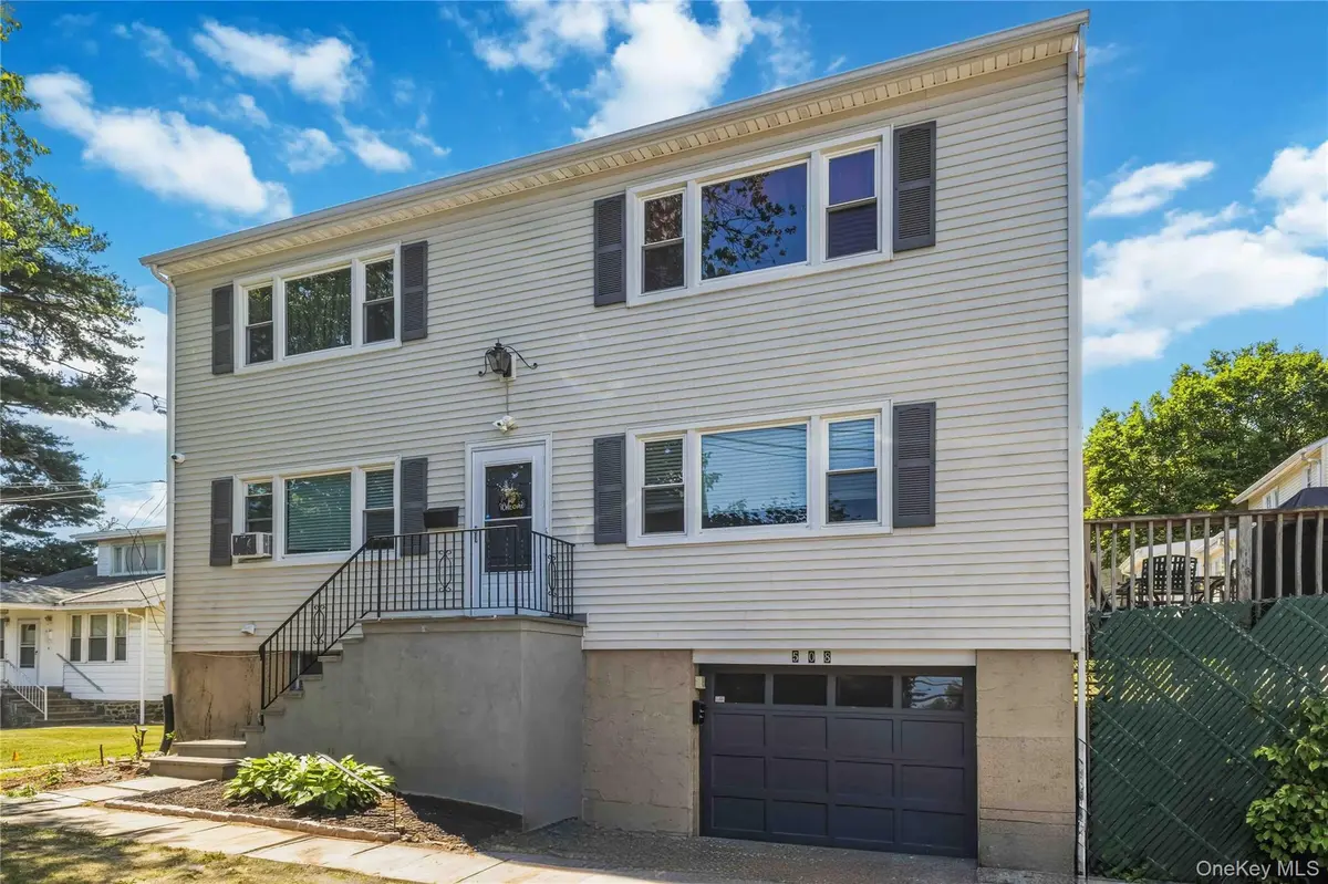 508 New Rochelle RD #2, Bronxville, NY 10708
