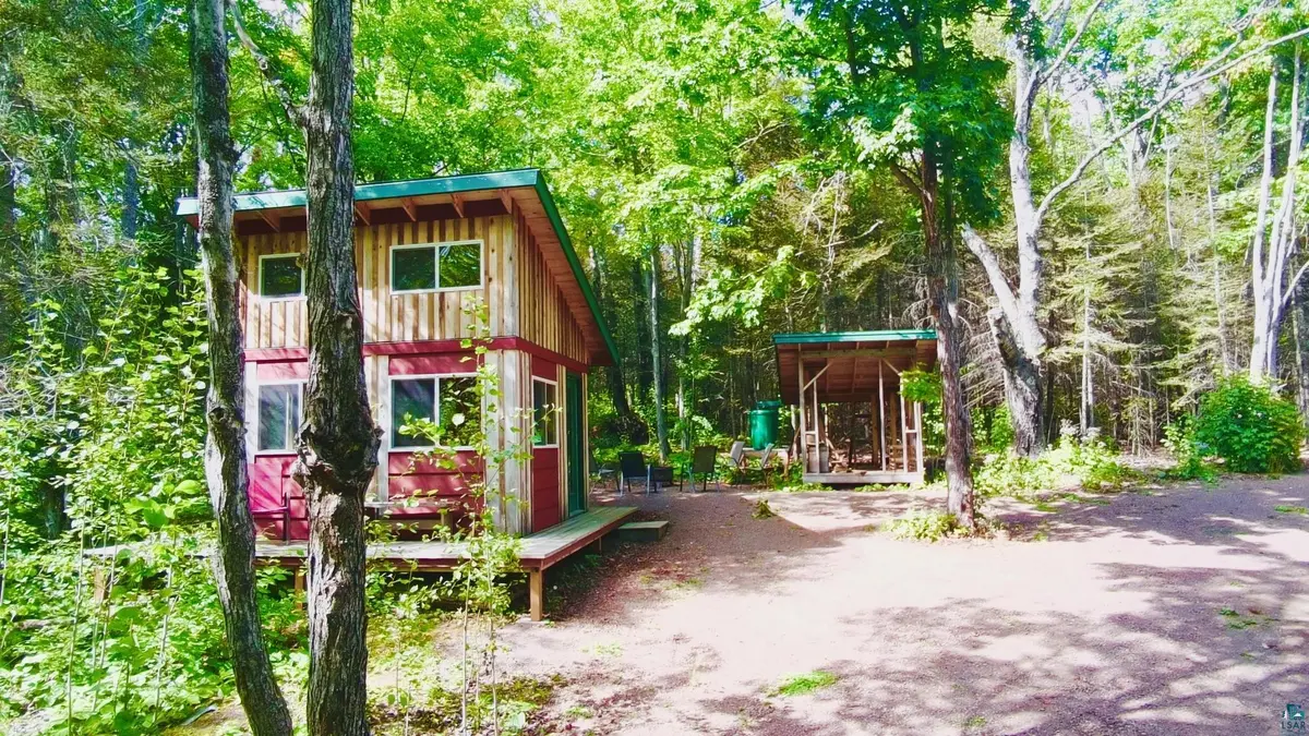 109 Sobanja Ln, Grand Marais, MN 55604