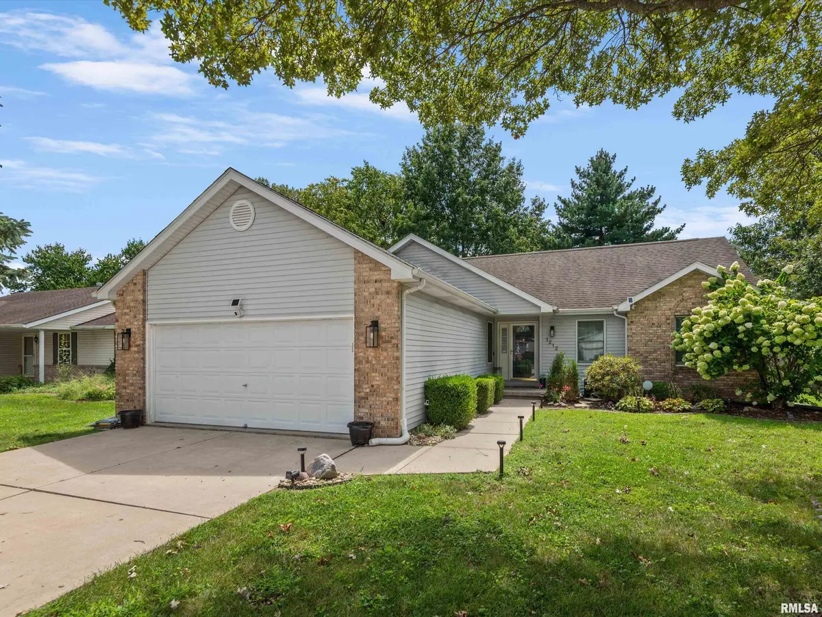 1212 Dani LN, Springfield, IL 62712