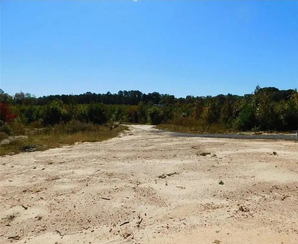 305 Davis RD, Ware Shoals, SC 29692