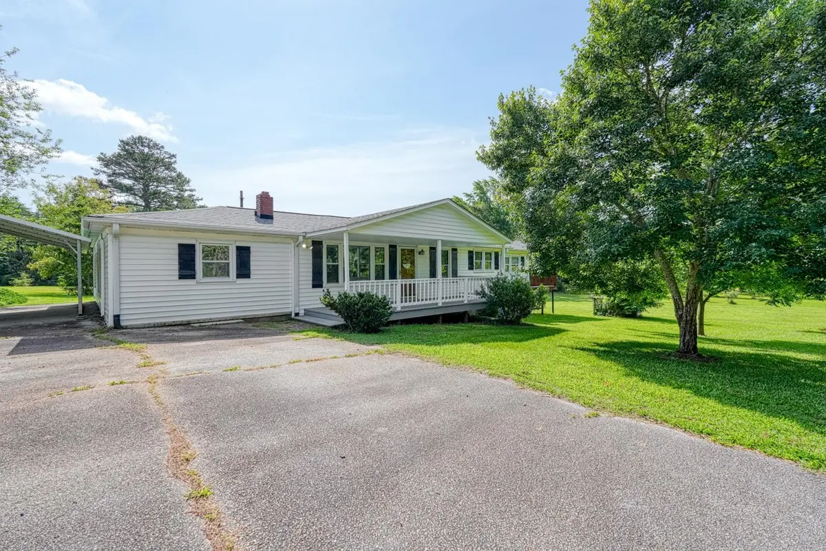 160 Bill Roberson RD, Enoree, SC 29335