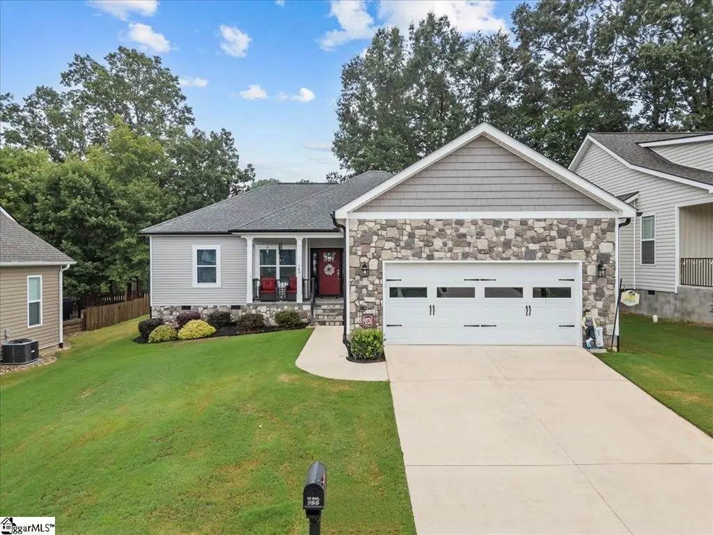 166 Page Creek BLVD, Landrum, SC 29356
