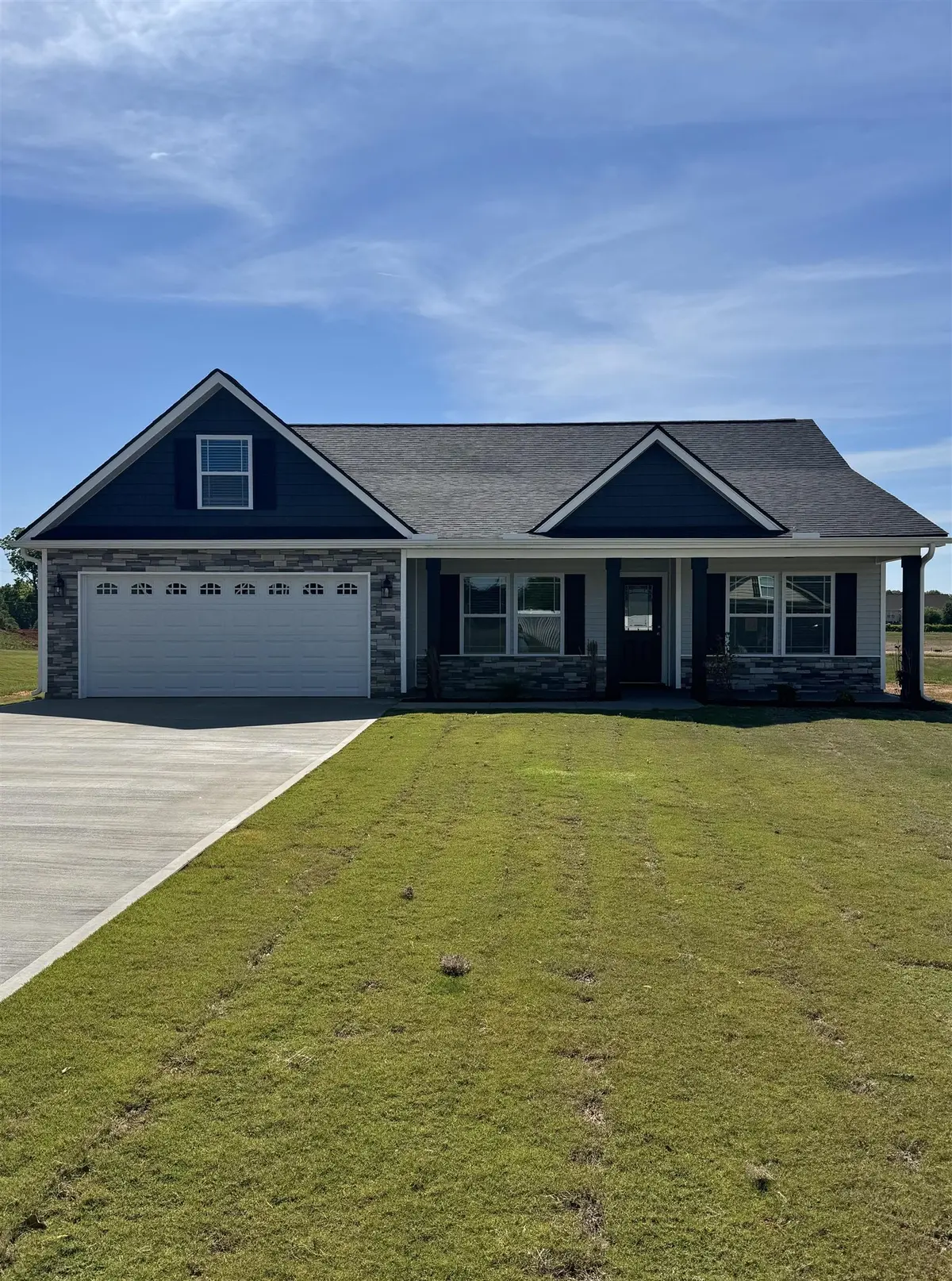 107 Crooked Tree DR, Gaffney, SC 29341
