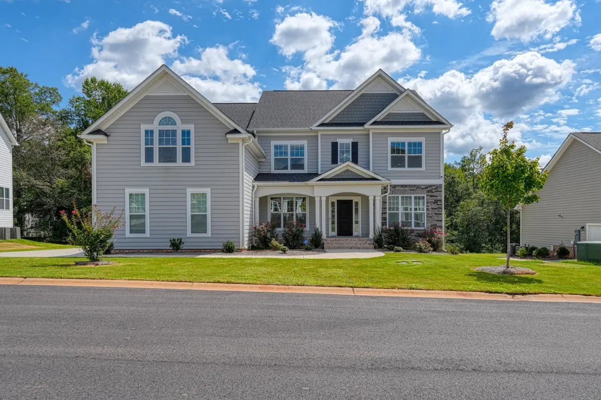 727 Enoree River PL, Greer, SC 29651