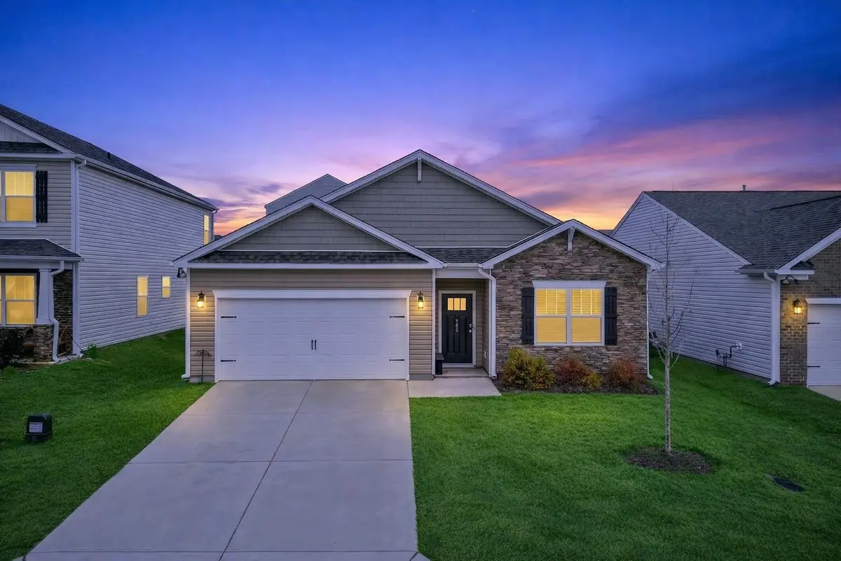 462 Fenwick DR, Woodruff, SC 29388