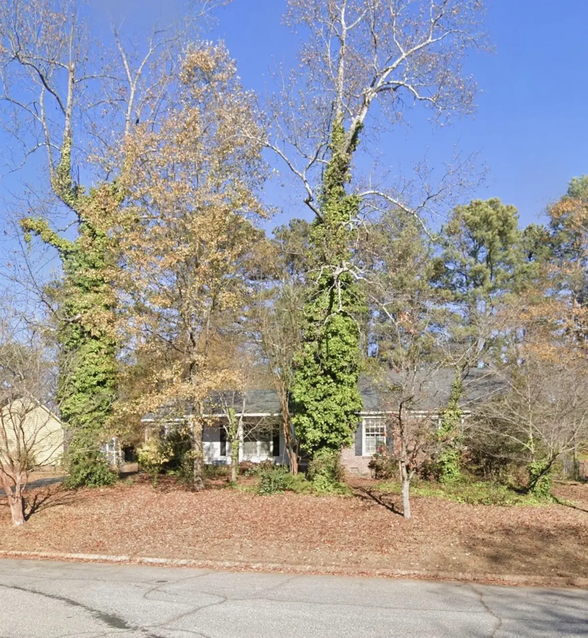 108 Barclay Downs DR, Spartanburg, SC 29301