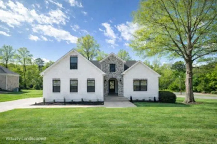 308 Aunt Carrie PL, Wellford, SC 29385