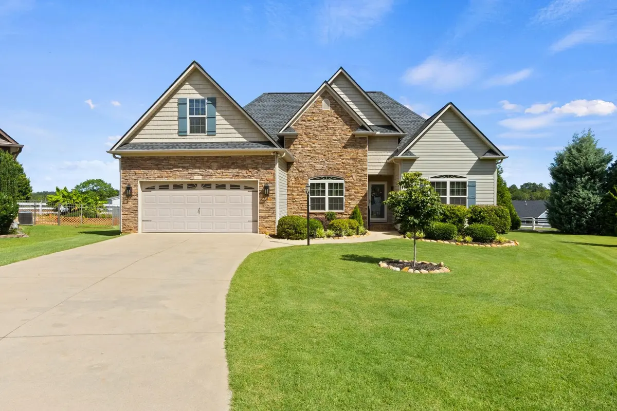 330 War Emblem DR, Boiling Springs, SC 29316