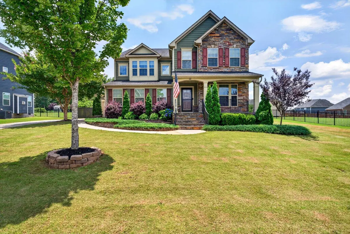 414 Cloverland LN, Duncan, SC 29334