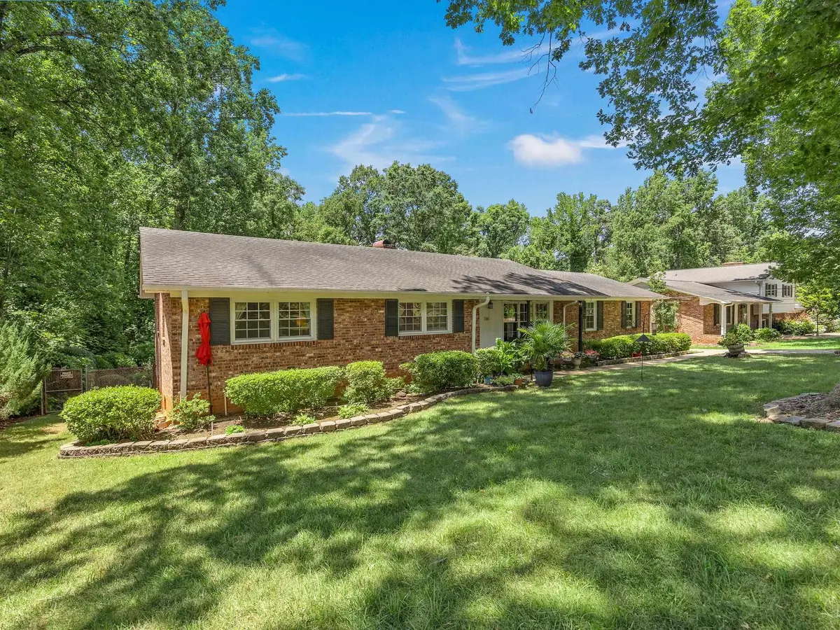 246 Holly DR, Spartanburg, SC 29301