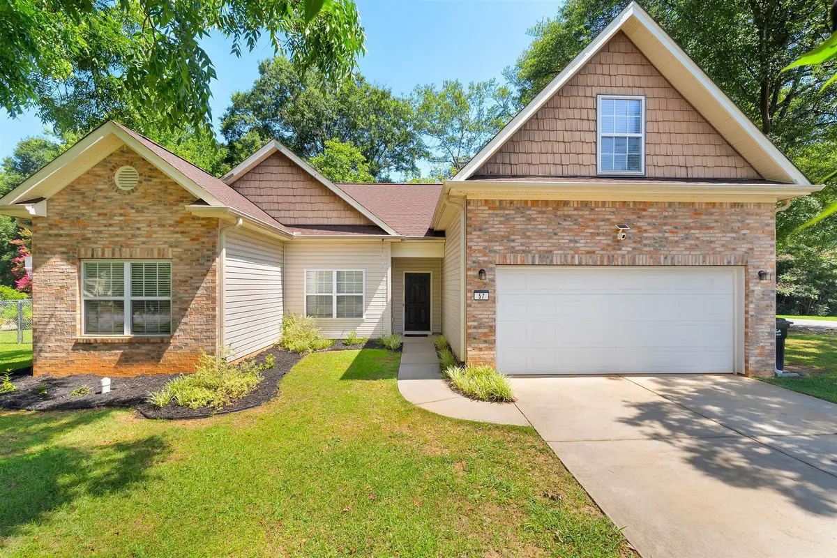 57 Seminole DR, Simpsonville, SC 29680