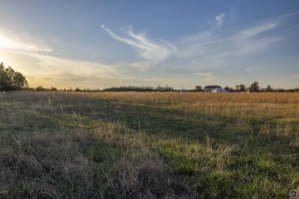 0000 SW Crawford RD, Auburn, KS 66402