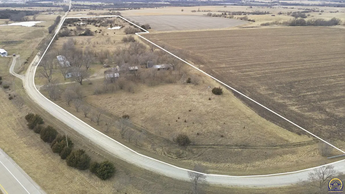 2052 E 341st ST, Melvern, KS 66510