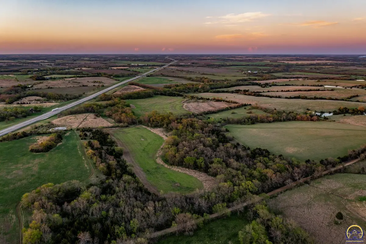 2200 Road 390, Burlingame, KS 66413