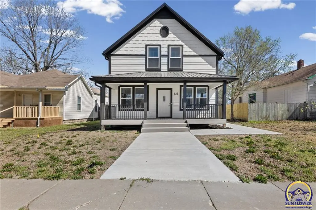 825 S Main ST, Ottawa, KS 66067-2805