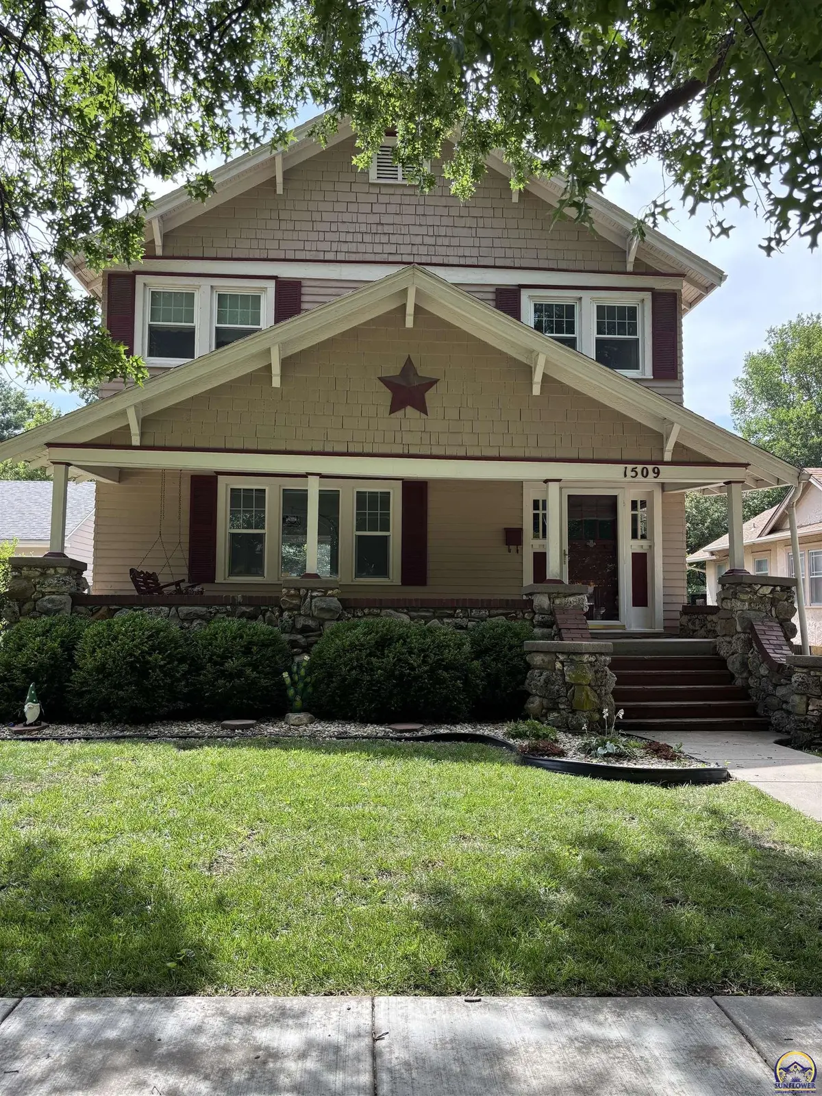 1509 West ST, Emporia, KS 66801