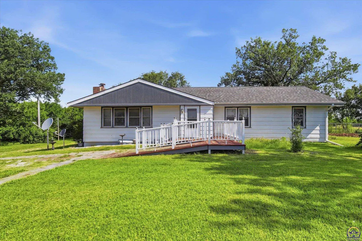 13250 SW 109th St, Harveyville, KS 66431