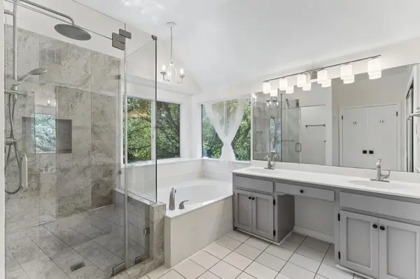 3609 Latimer DR, Austin, TX 78732