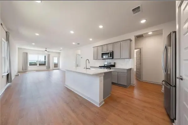 10805 Meris LN, Austin, TX 78754