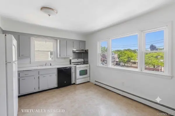 508 New Rochelle RD #2, Bronxville, NY 10708