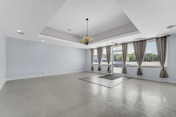 346 E Lincoln Highway #J, Schererville, IN 46375