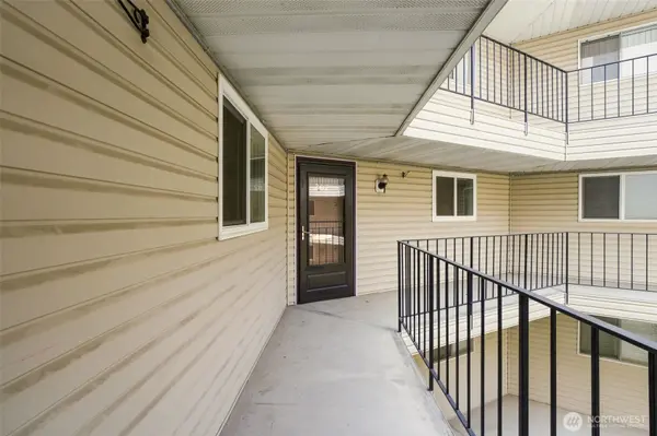 10321 E Main AVE #202, Spokane Valley, WA 99206