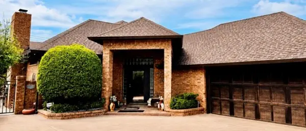 13105 Oakcliff RD, Oklahoma City, OK 73120