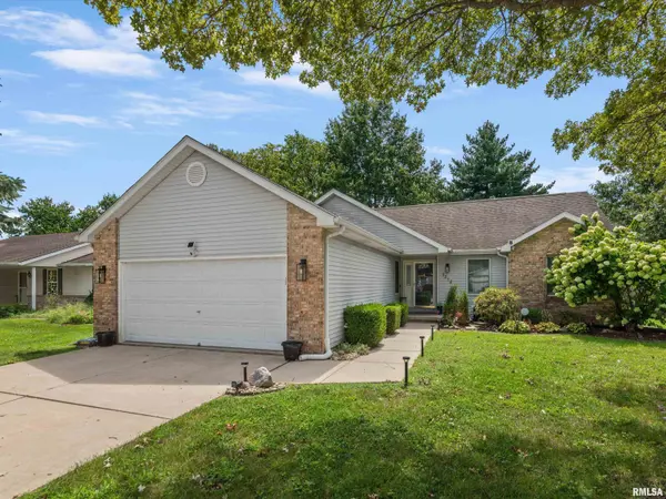 1212 Dani LN, Springfield, IL 62712