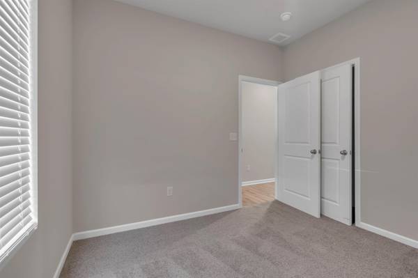 9519 E Hurst St, Wichita, KS 67210