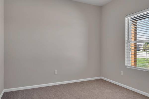 9519 E Hurst St, Wichita, KS 67210
