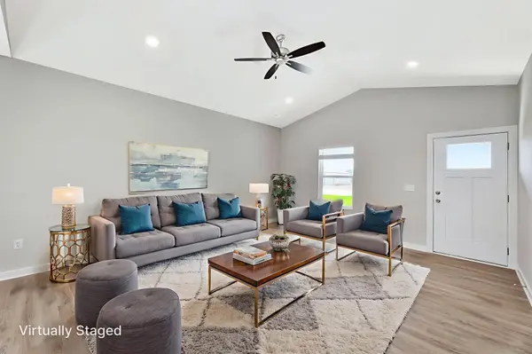 9411 E Hurst St, Wichita, KS 67210