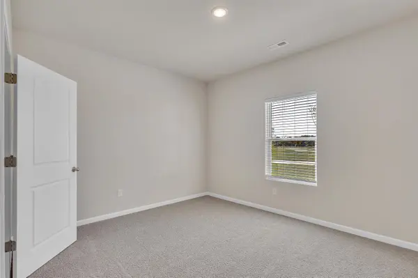 9314 E Hurst St, Wichita, KS 67210