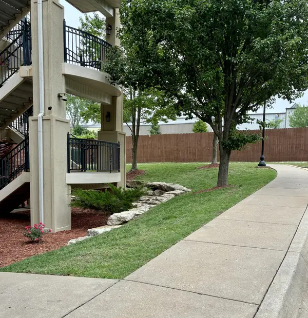 3830 Green Mountain Drive #202, Branson, MO 65616