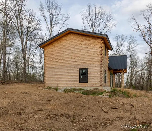 8935 Private Road 8209, West Plains, MO 65775