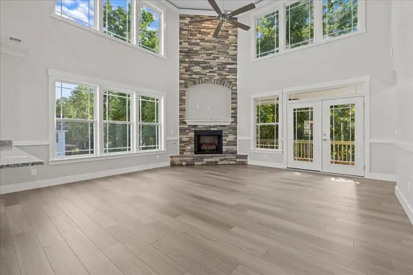 100 Double Crest Drive, Taylors, SC 29687