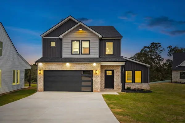 2031 Meadow Glen CT, Chesnee, SC 29323