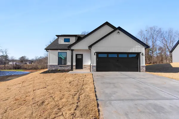 2039 Meadow Glen CT, Chesnee, SC 29323