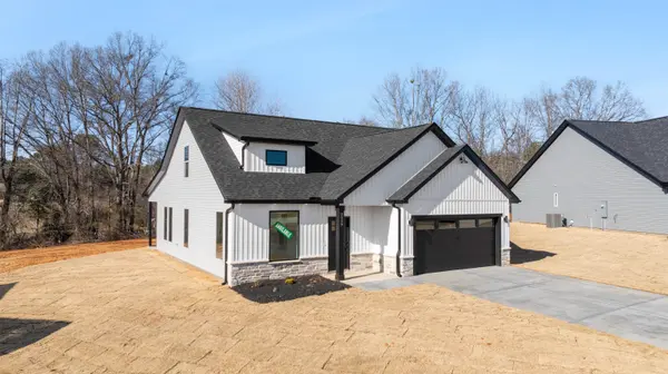 2039 Meadow Glen CT, Chesnee, SC 29323