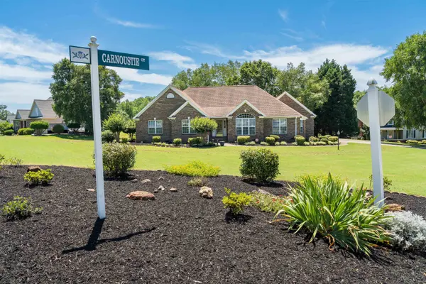 1 Carnoustie CT, Campobello, SC 29322