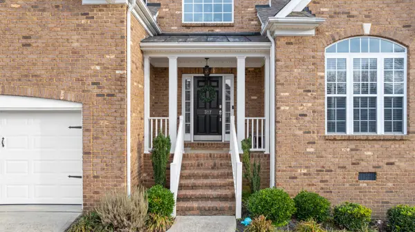 317 Stayman CT, Simpsonville, SC 29681