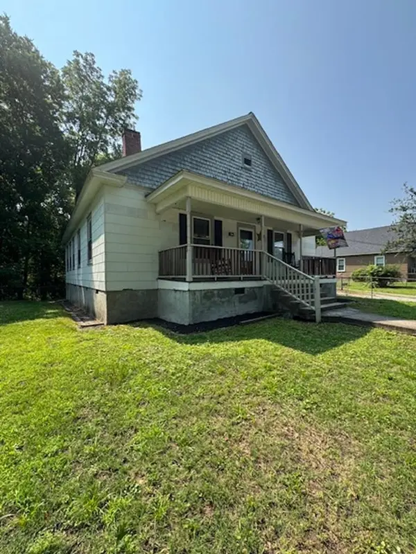 156 Moore ST, Pacolet, SC 29372