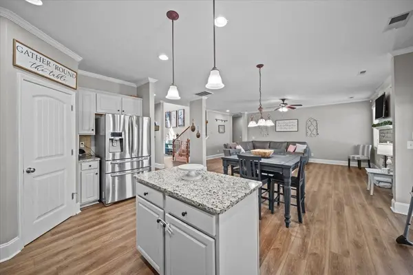 522 Hunting Bow LN, Duncan, SC 29334