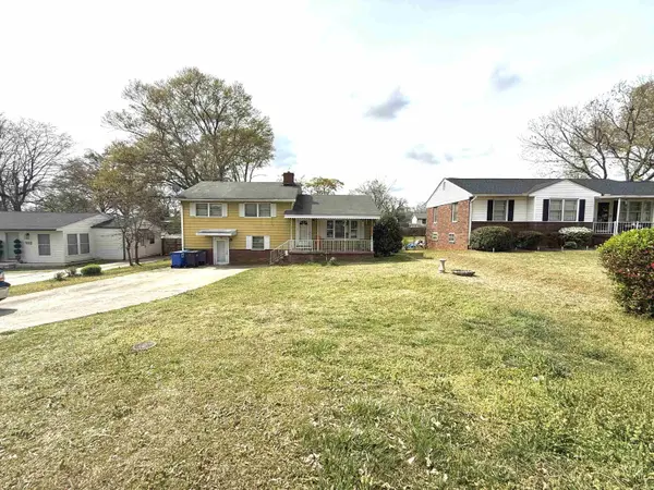 100 Farmington RD, Greenville, SC 29605